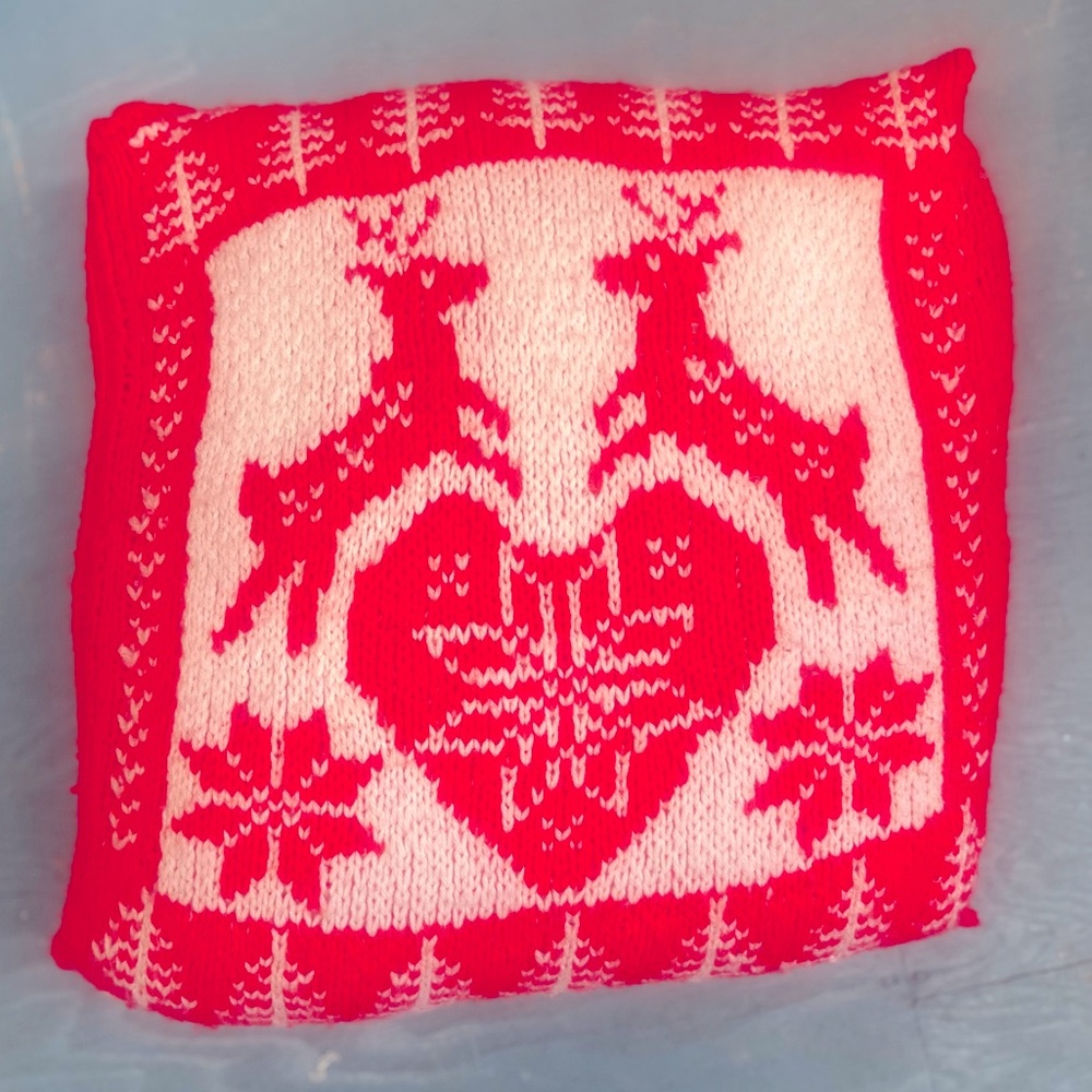 Norwegian Hand Knit Vintage Throw Pillow Deer & Hearts